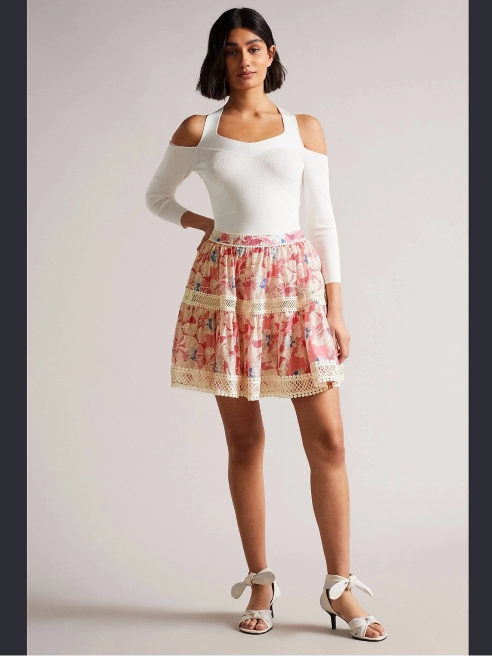 Ted Baker Women's Tabita Mini Skirt Tiered Lace Detail Floral Sz 4 NWT New